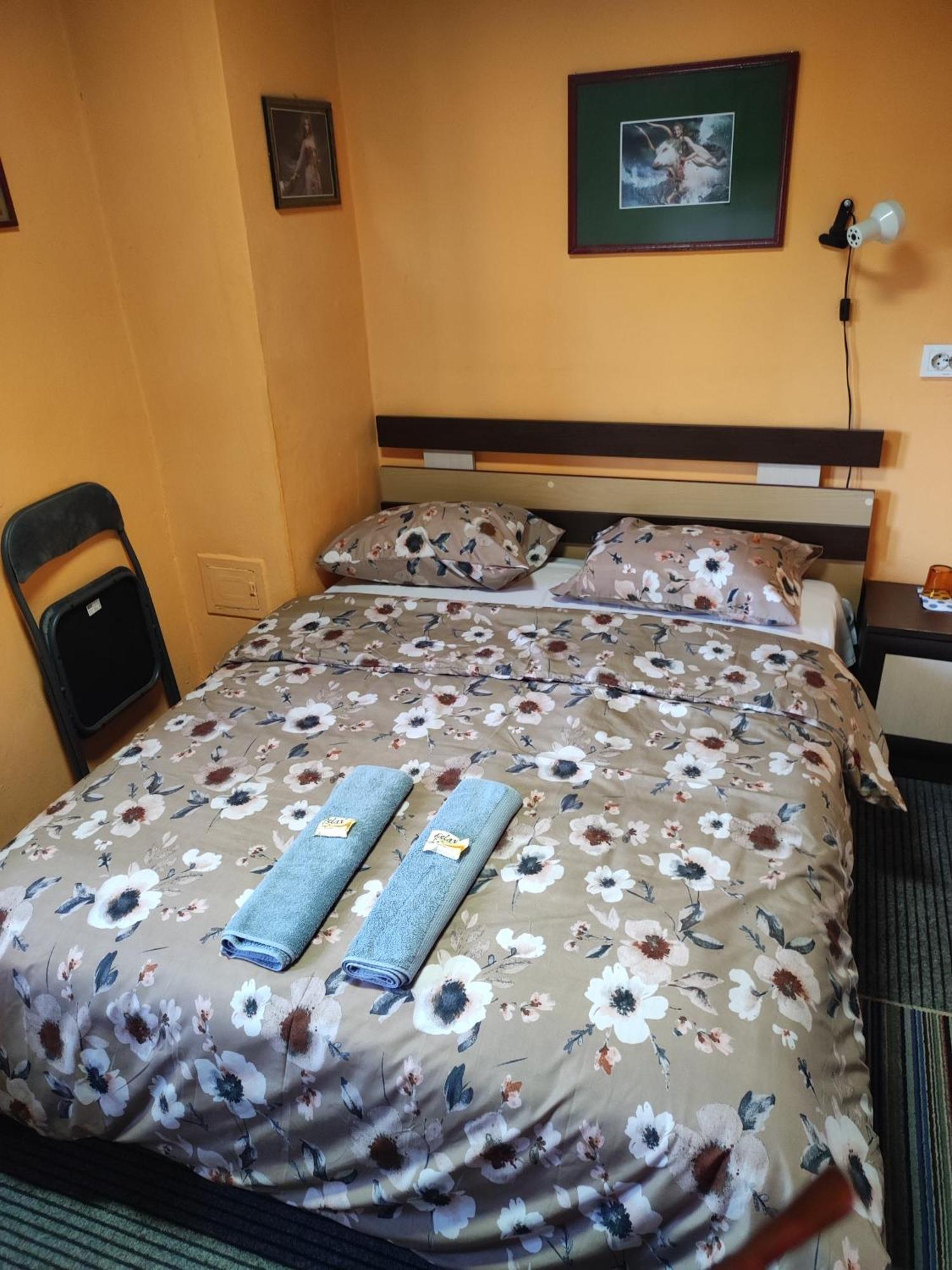 Стаи За Гости Ореха Троян Private Rooms Oreha Exterior photo