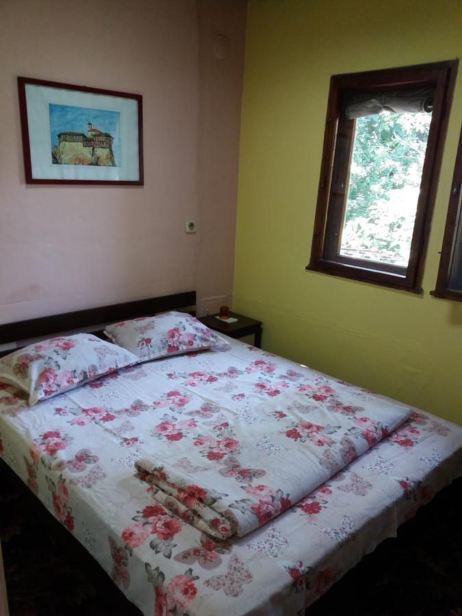 Стаи За Гости Ореха Троян Private Rooms Oreha Exterior photo